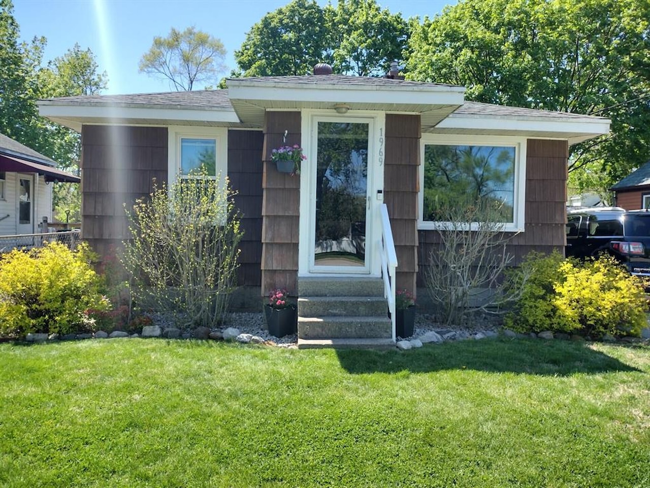 1969 Hudson St in Muskegon, MI