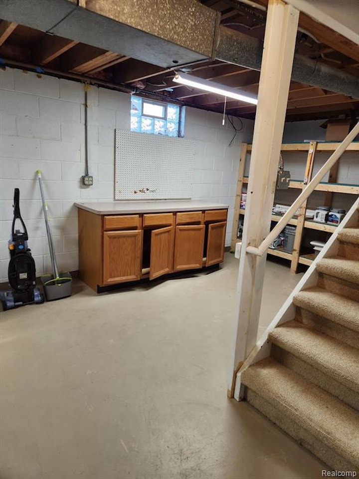 501 Virginia Ave in East Lansing, MI Photo 17
