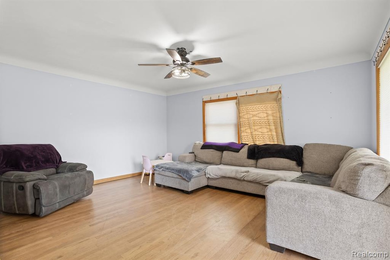 10639 Mason Rd in Iosco Twp, MI Photo 14