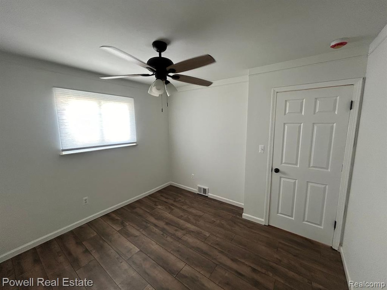 15840 Wakenden in Redford Twp, MI Photo 7