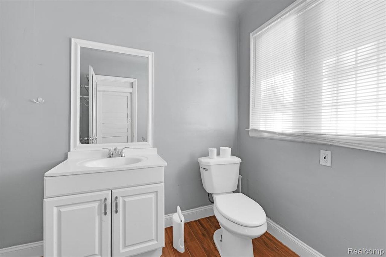 3835 Courville St in Detroit, MI Photo 8