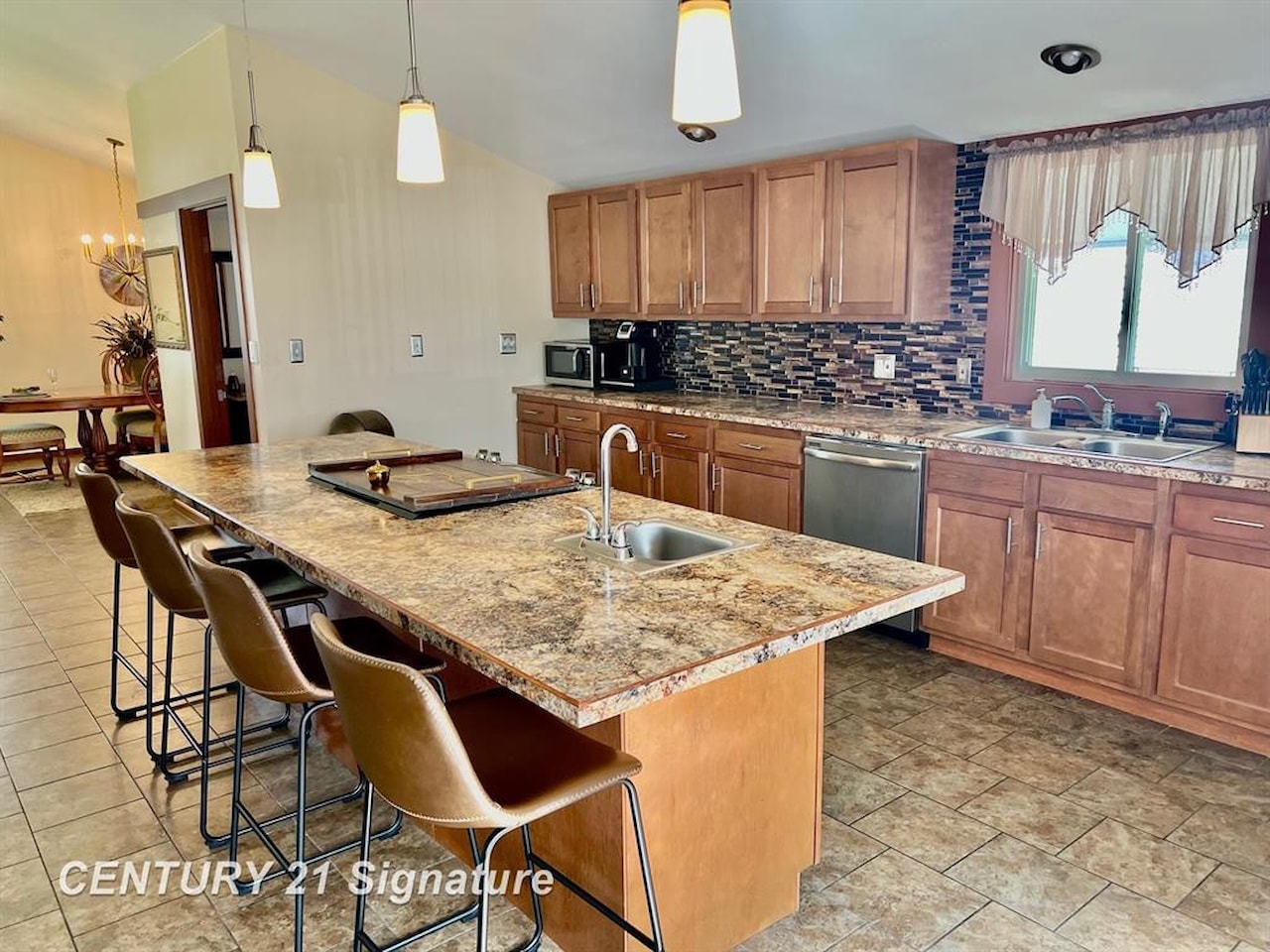 25 Bretton Place in Saginaw, MI Photo 5