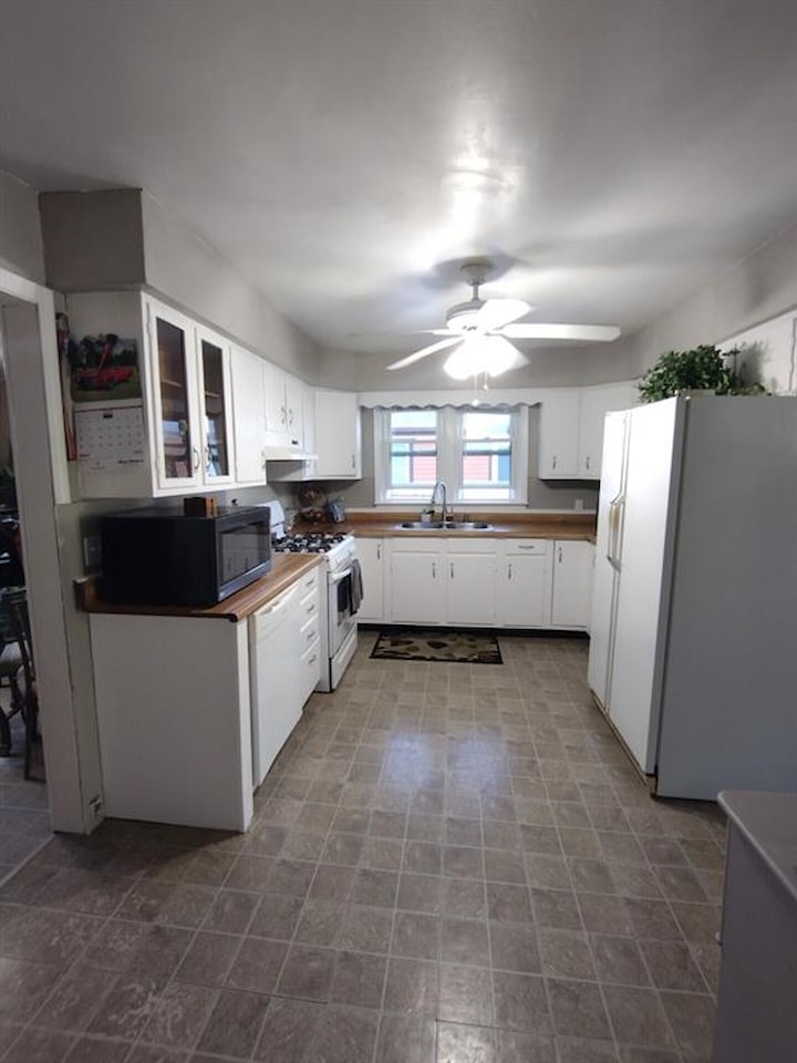 1969 Hudson St in Muskegon, MI Photo 17