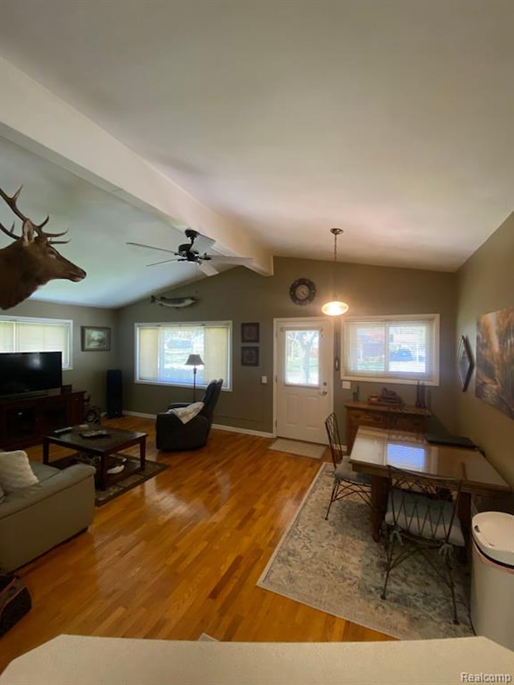 216 Sequoia Dr in Davison, MI Photo 7