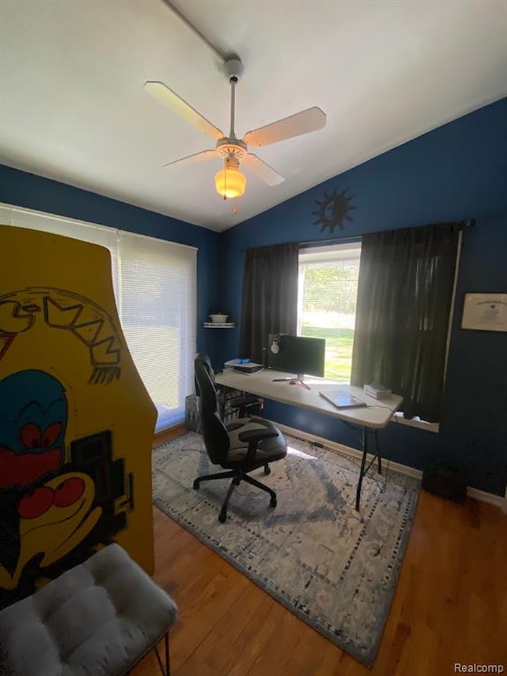 216 Sequoia Dr in Davison, MI Photo 9