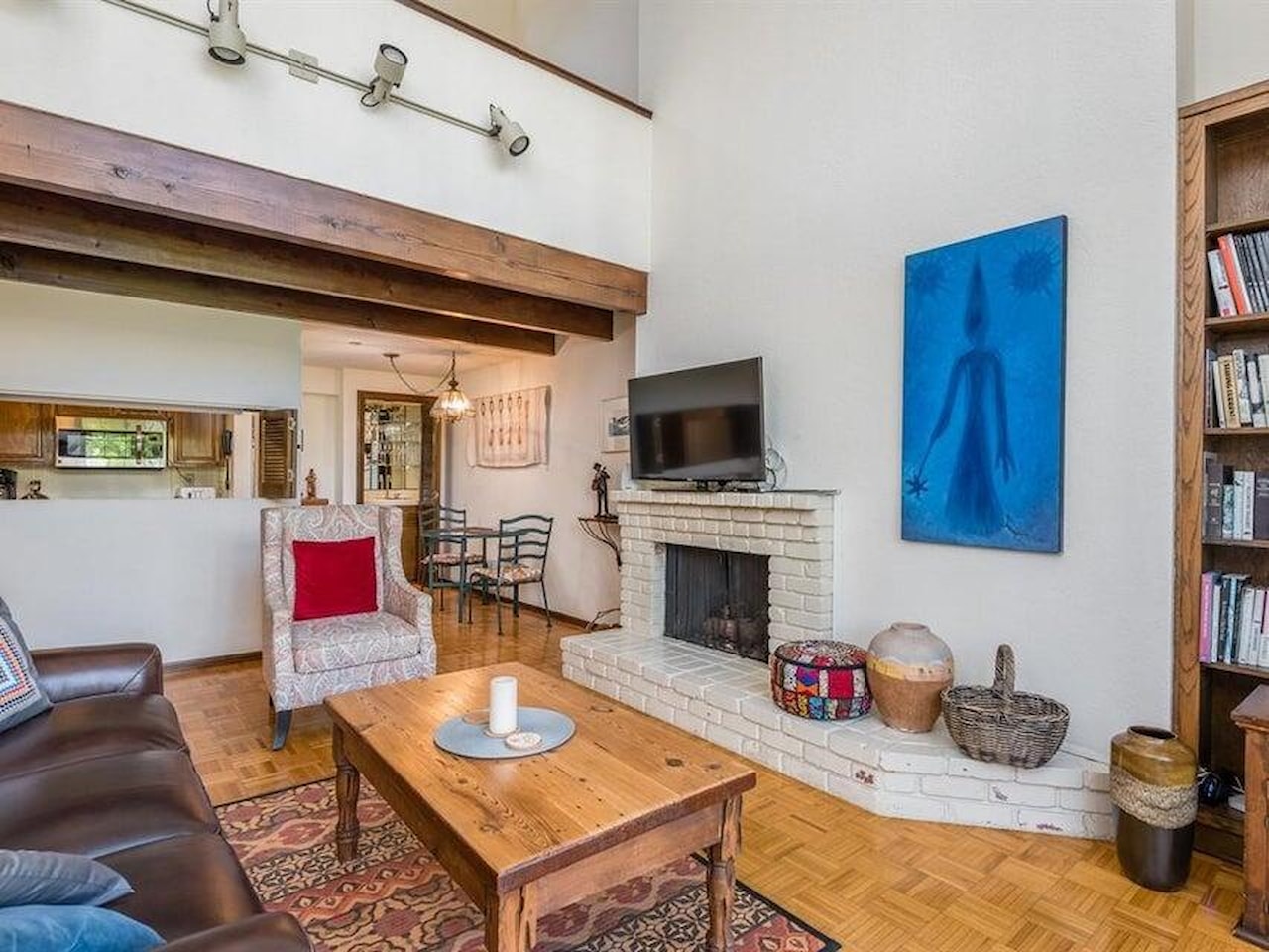 123 Bath St #A5, Santa Barbara, CA 93101 | RubyHome