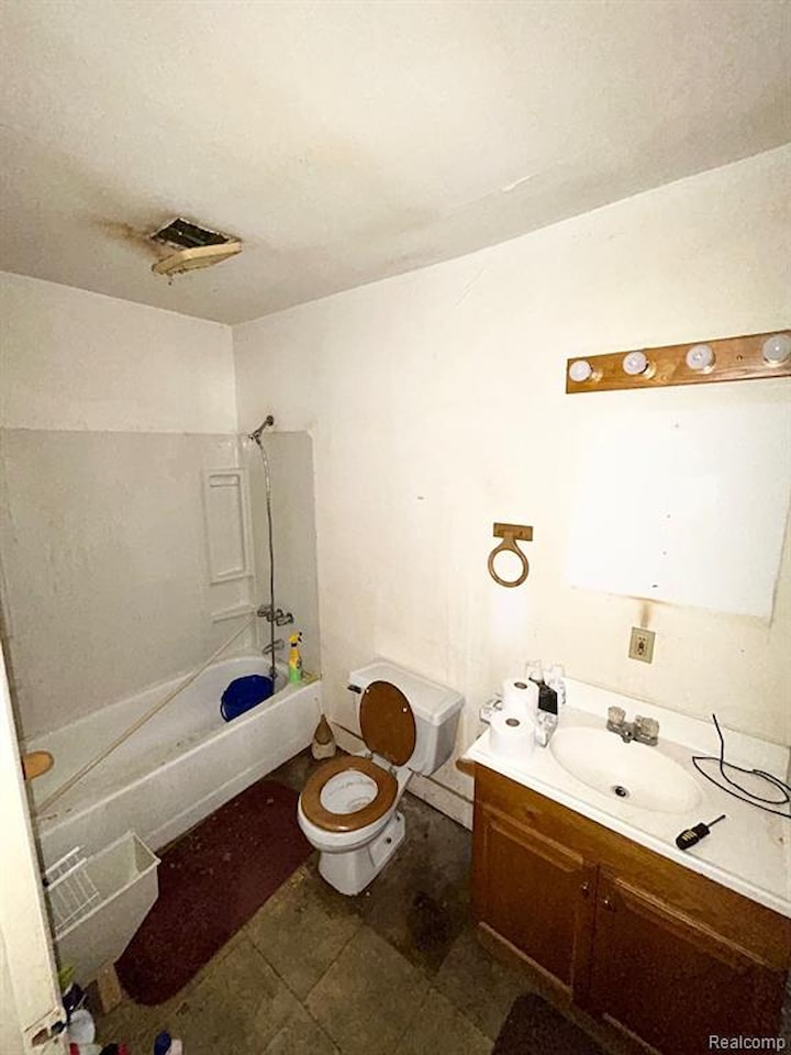 2612 Maplewood Ave in Flint, MI Photo 6