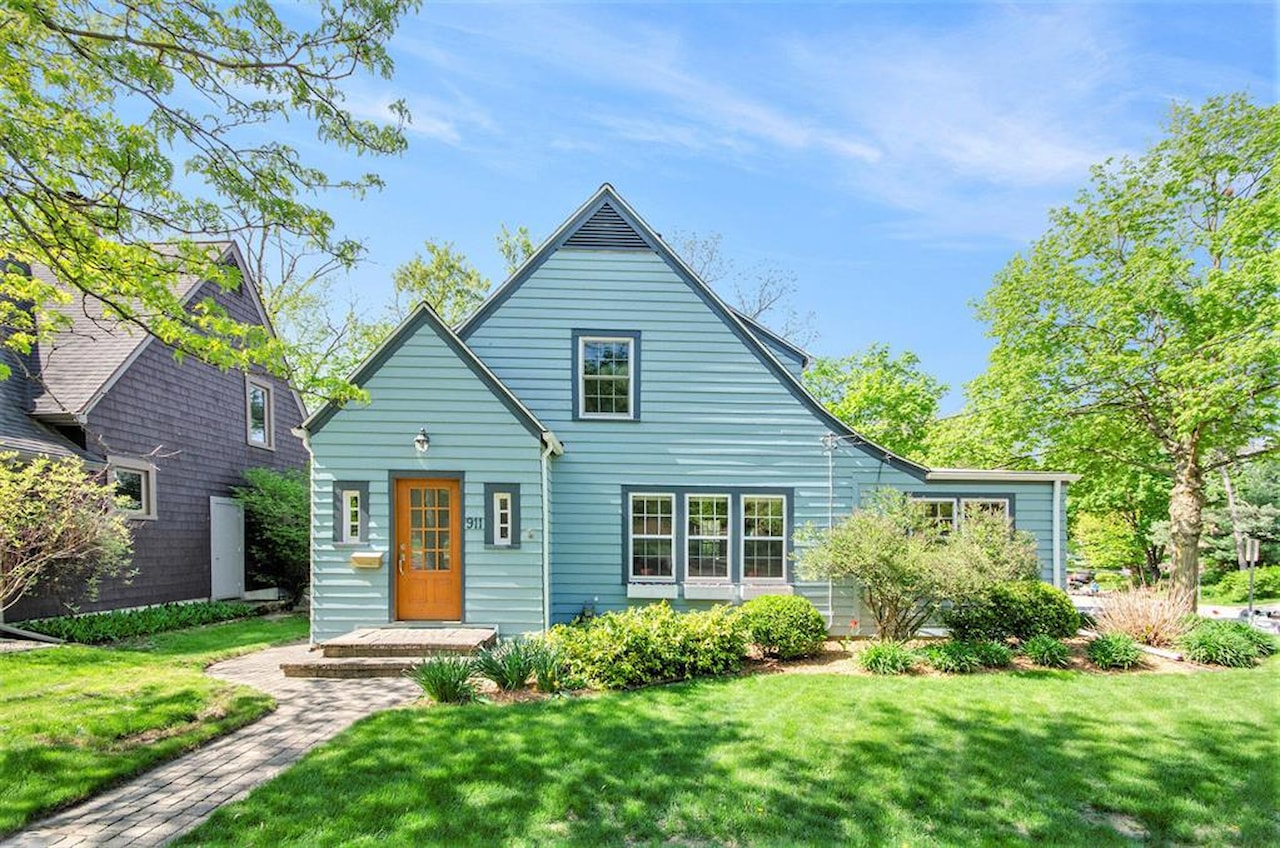 911 Miller Ave in Ann Arbor, MI