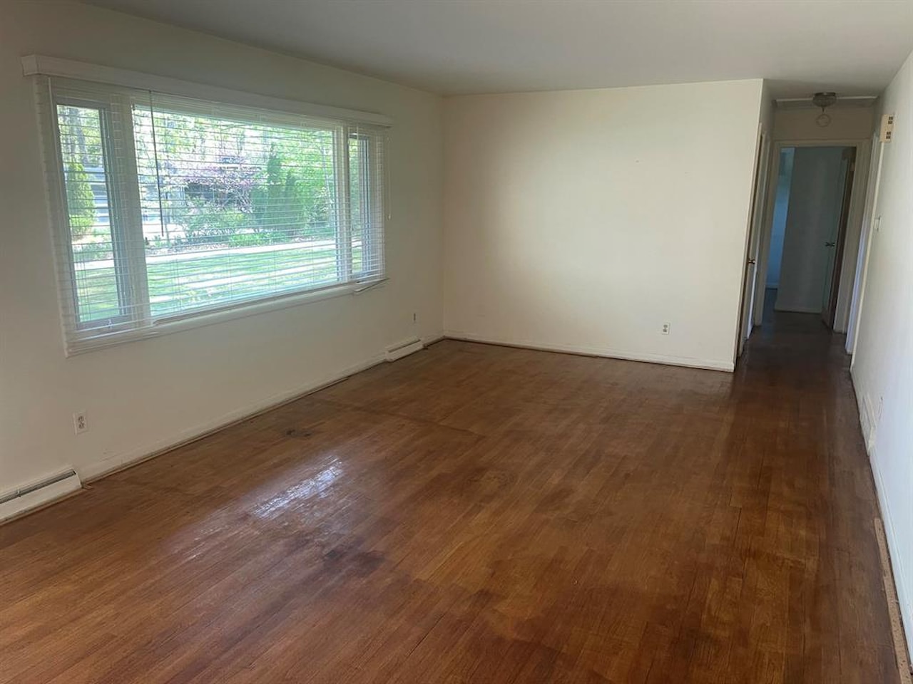 950 Raymond St in Ann Arbor, MI Photo 6