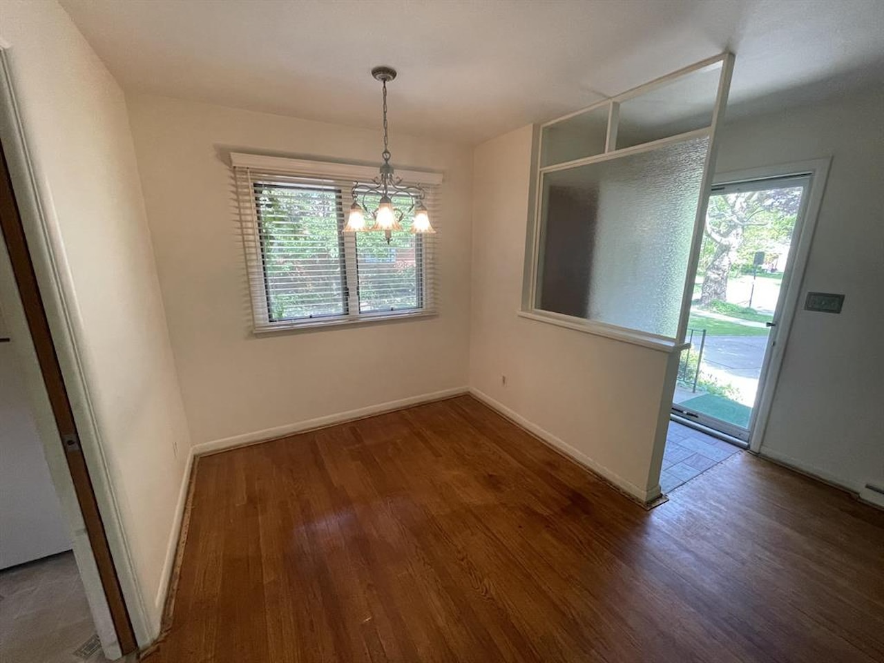 950 Raymond St in Ann Arbor, MI Photo 8