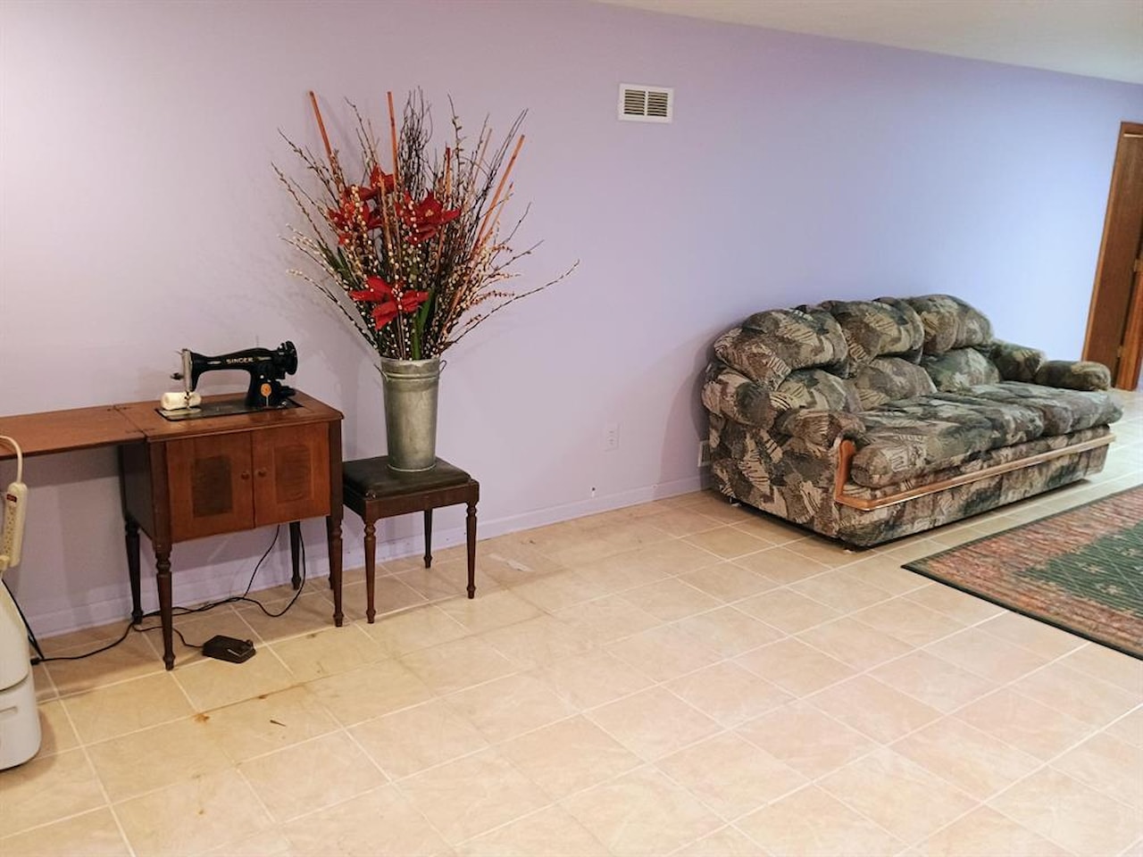 2736 Gilbert Rd in Lansing, MI Photo 27