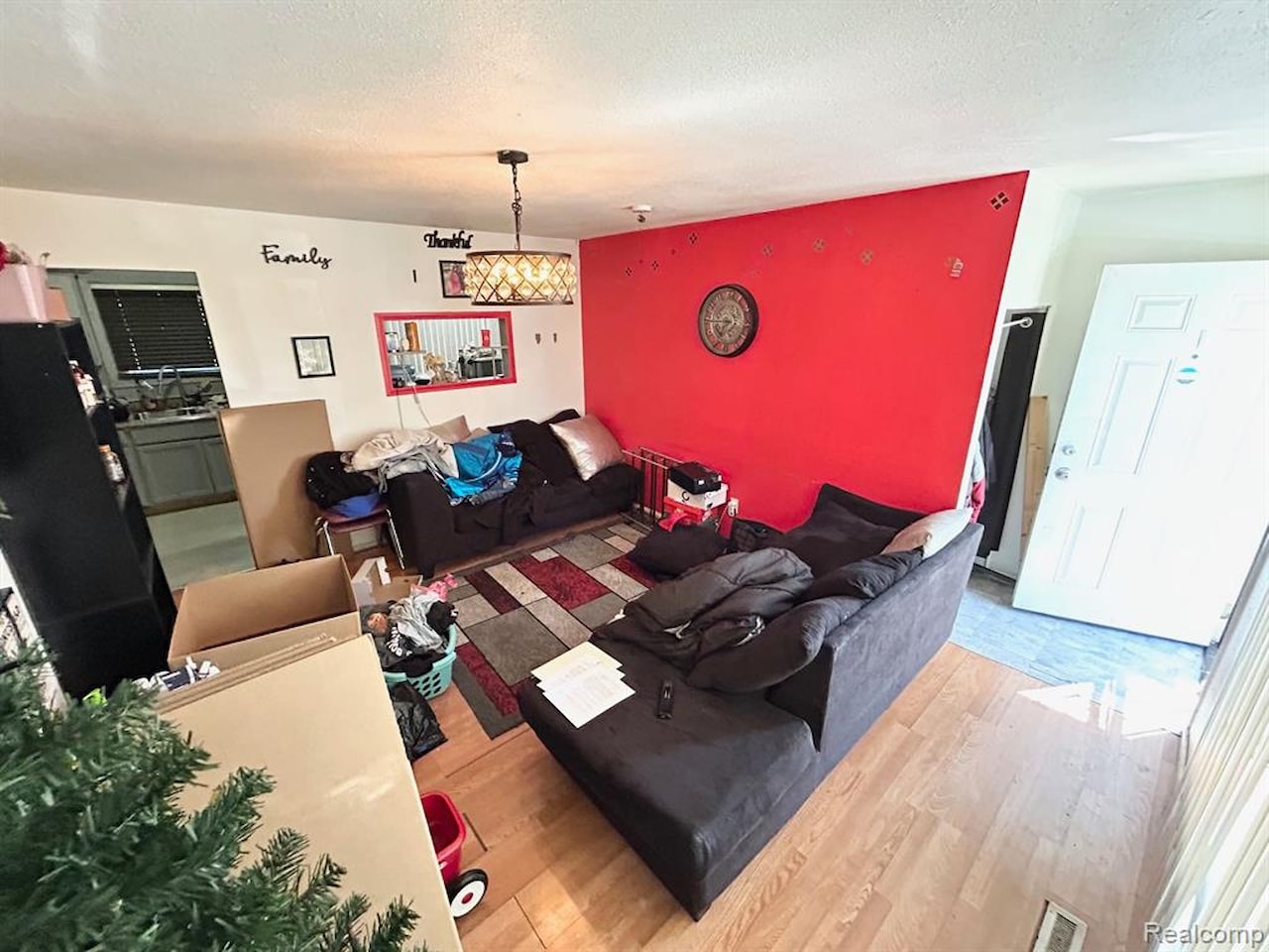 1622 Barbara Dr in Flint, MI Photo 2