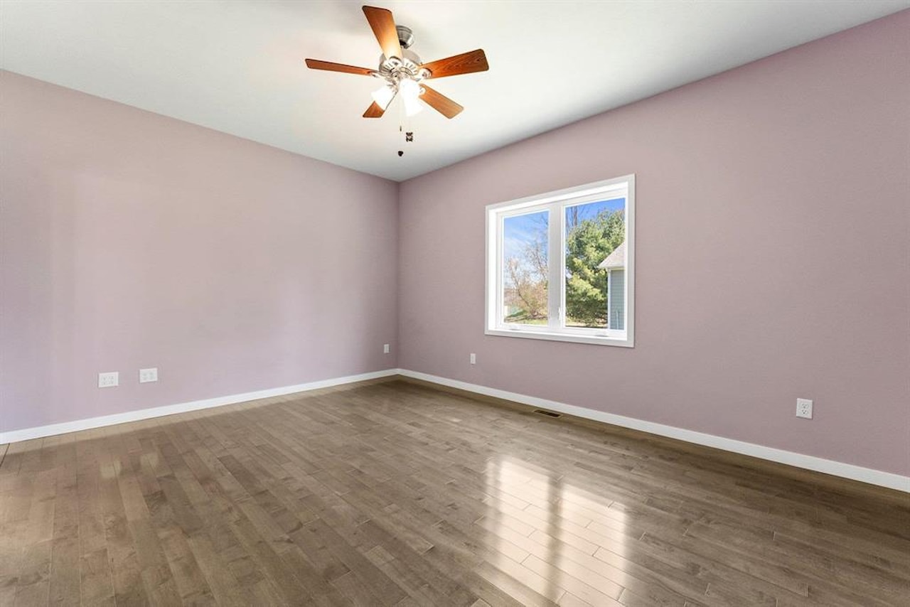 301 Pearl St in Paradise Twp, MI Photo 18