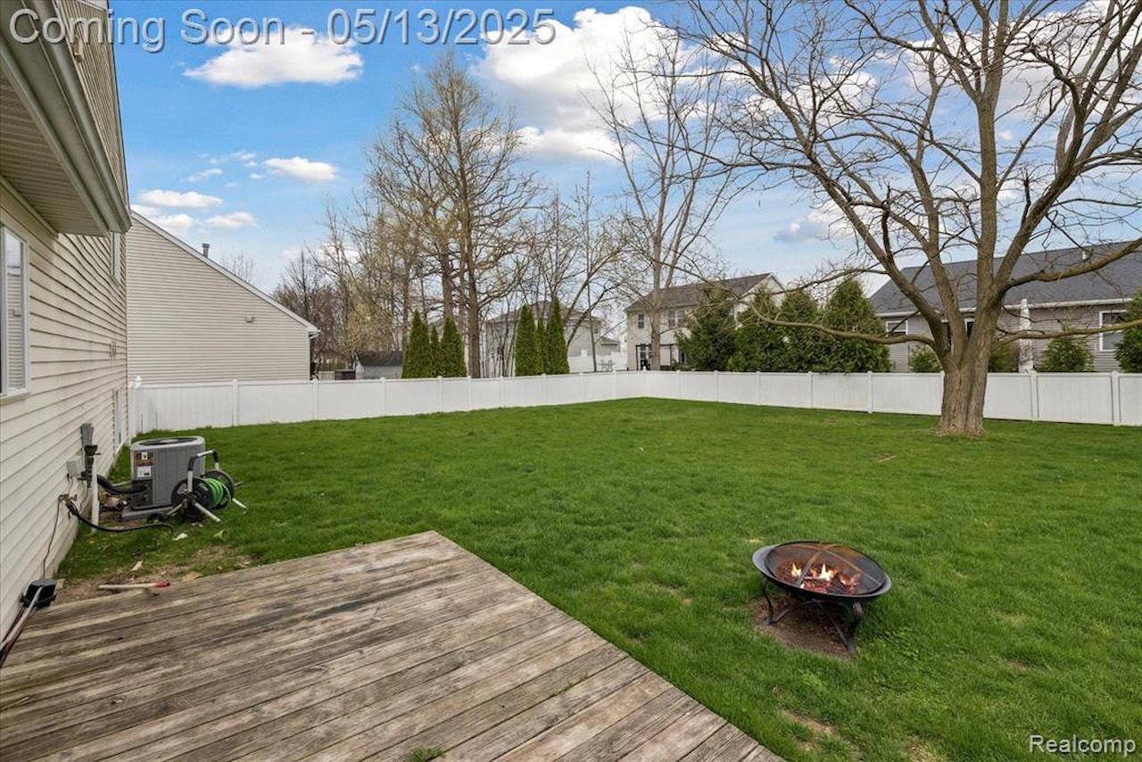 684 Haystack Dr in Linden, MI Photo 23