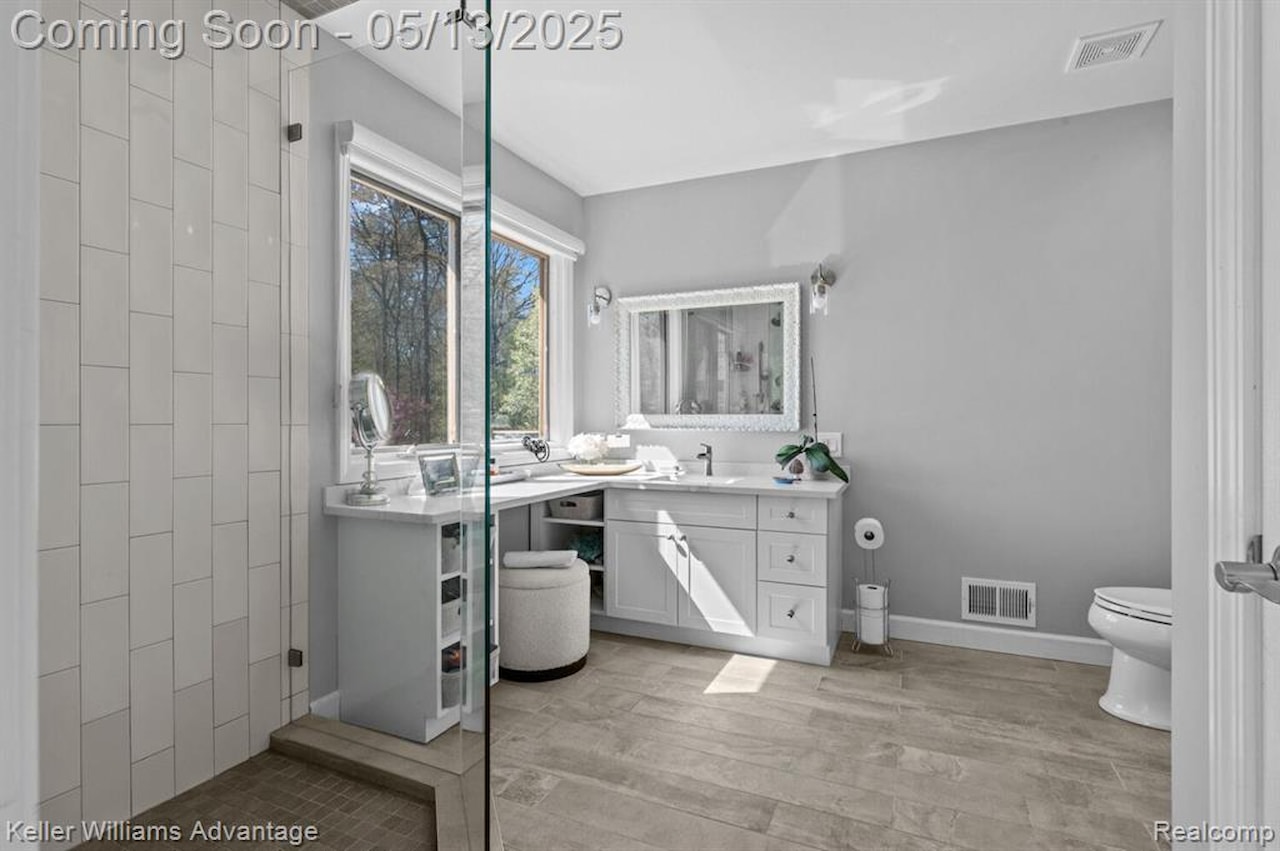 3370 Breezewood in Brandon Twp, MI Photo 24
