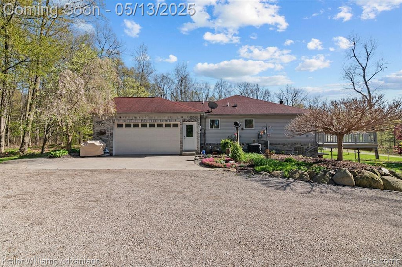 3370 Breezewood in Brandon Twp, MI Photo 37