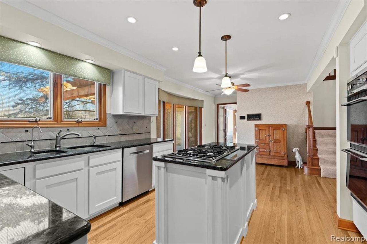 9150 Chubb Rd in Salem Twp, MI Photo 15