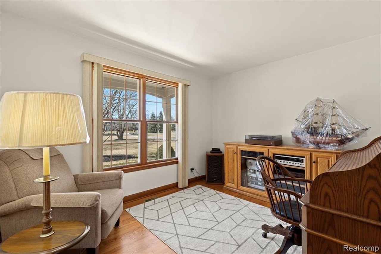 9150 Chubb Rd in Salem Twp, MI Photo 17