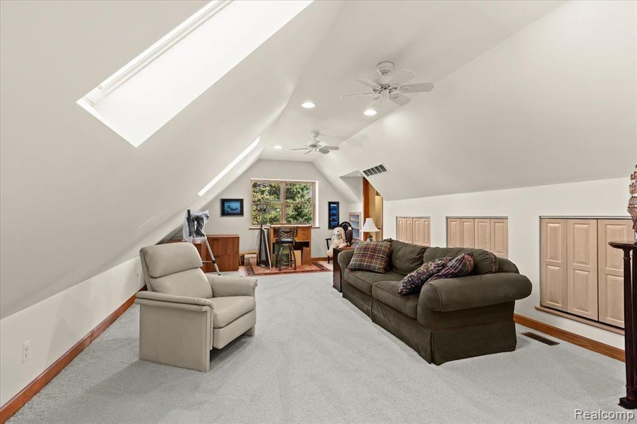 9150 Chubb Rd in Salem Twp, MI Photo 30