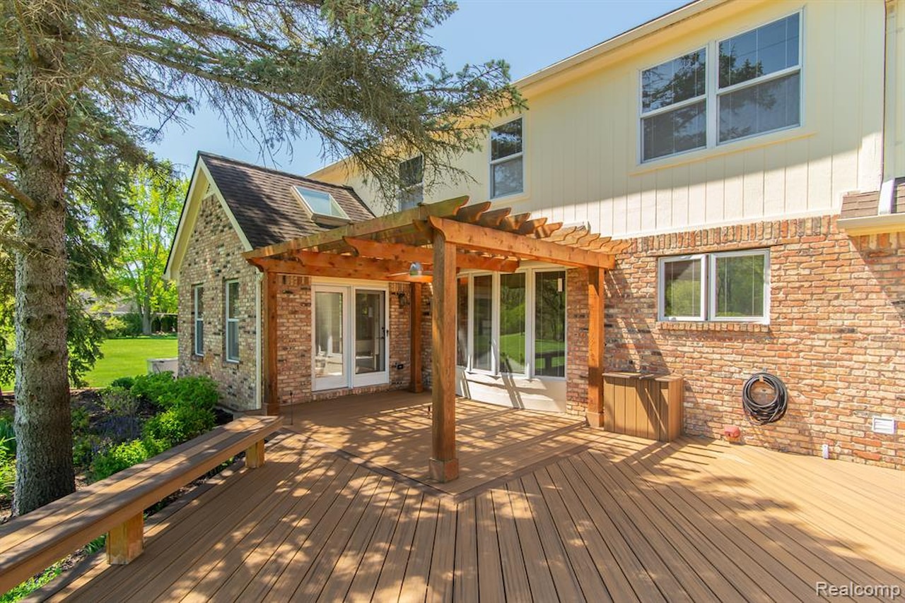 9150 Chubb Rd in Salem Twp, MI Photo 42