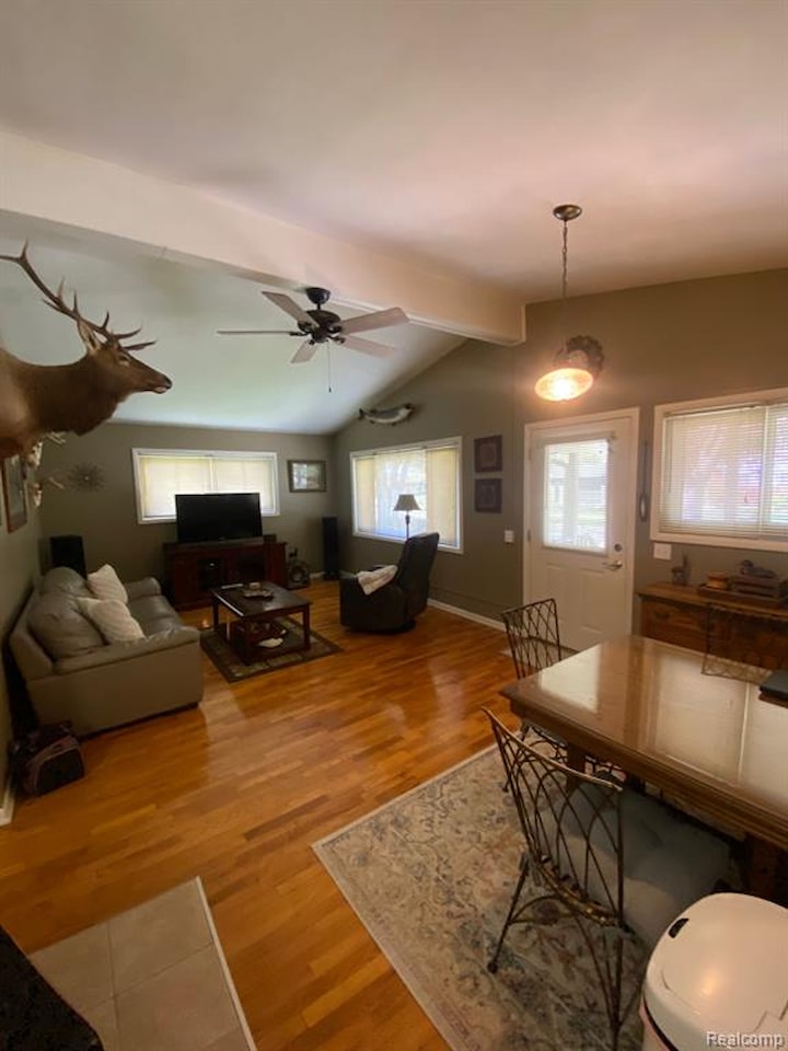 216 Sequoia Dr in Davison, MI Photo 8