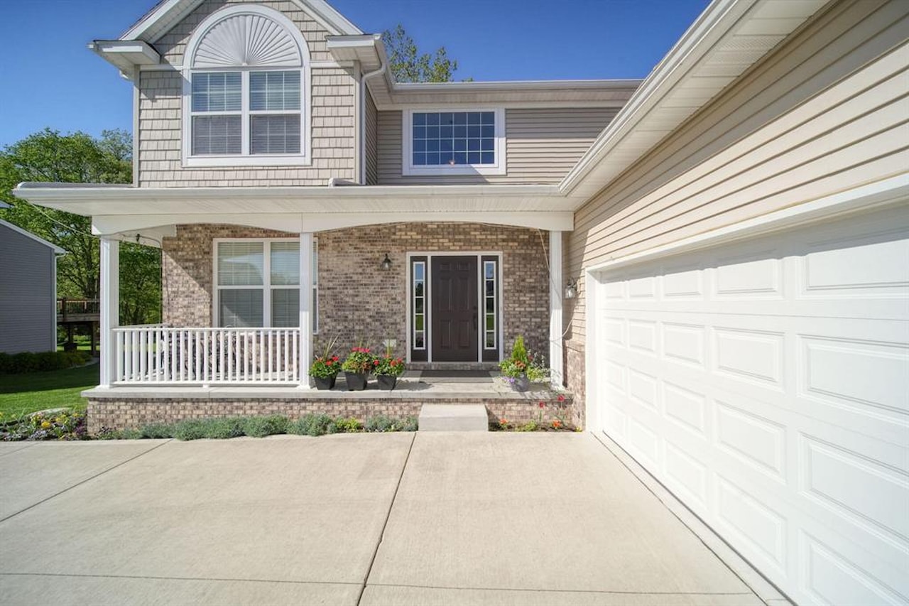 10478 River Edge Rd in York Twp, MI Photo 2