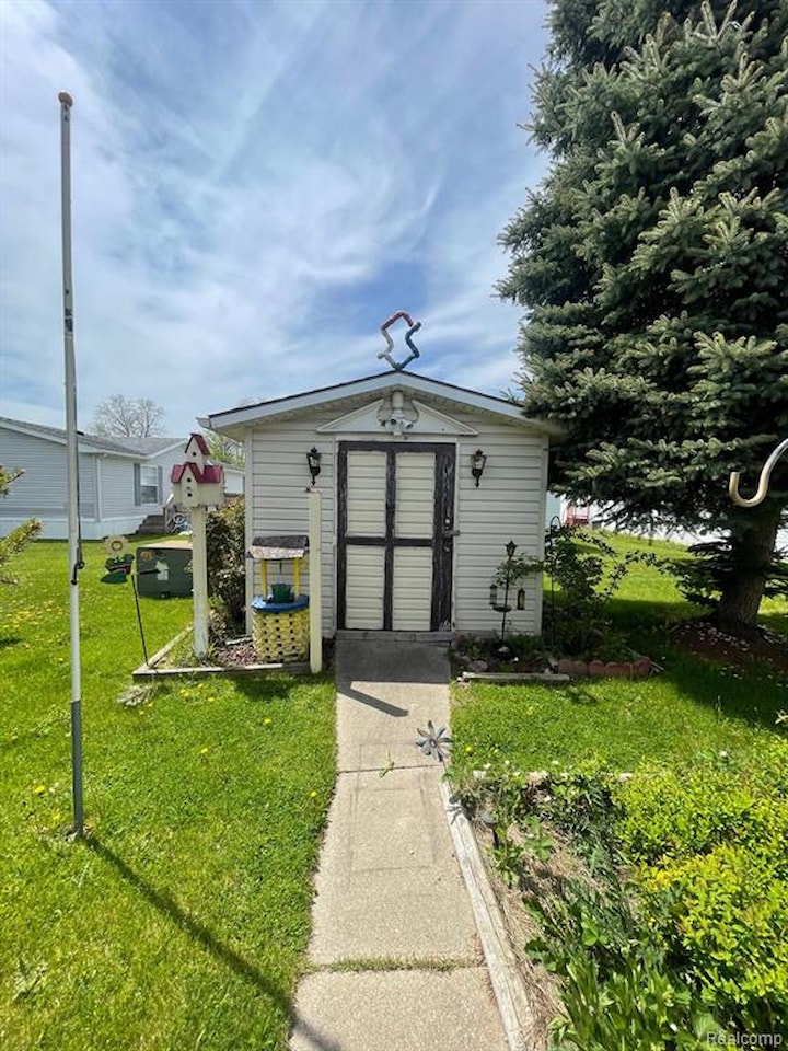 46 Bellwood in Swartz Creek, MI Photo 17