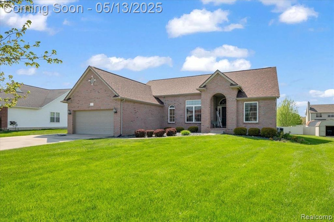 4134 Aspen Circle in Burton, MI Photo 30