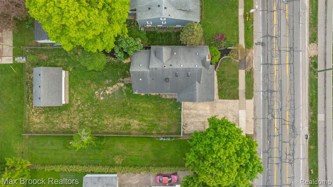 3506 N Main St in Royal Oak, MI Photo 45