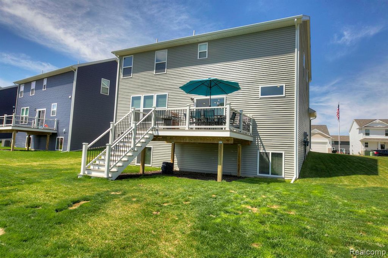 2091 Dabate Dr in Marion Twp, MI Photo 3