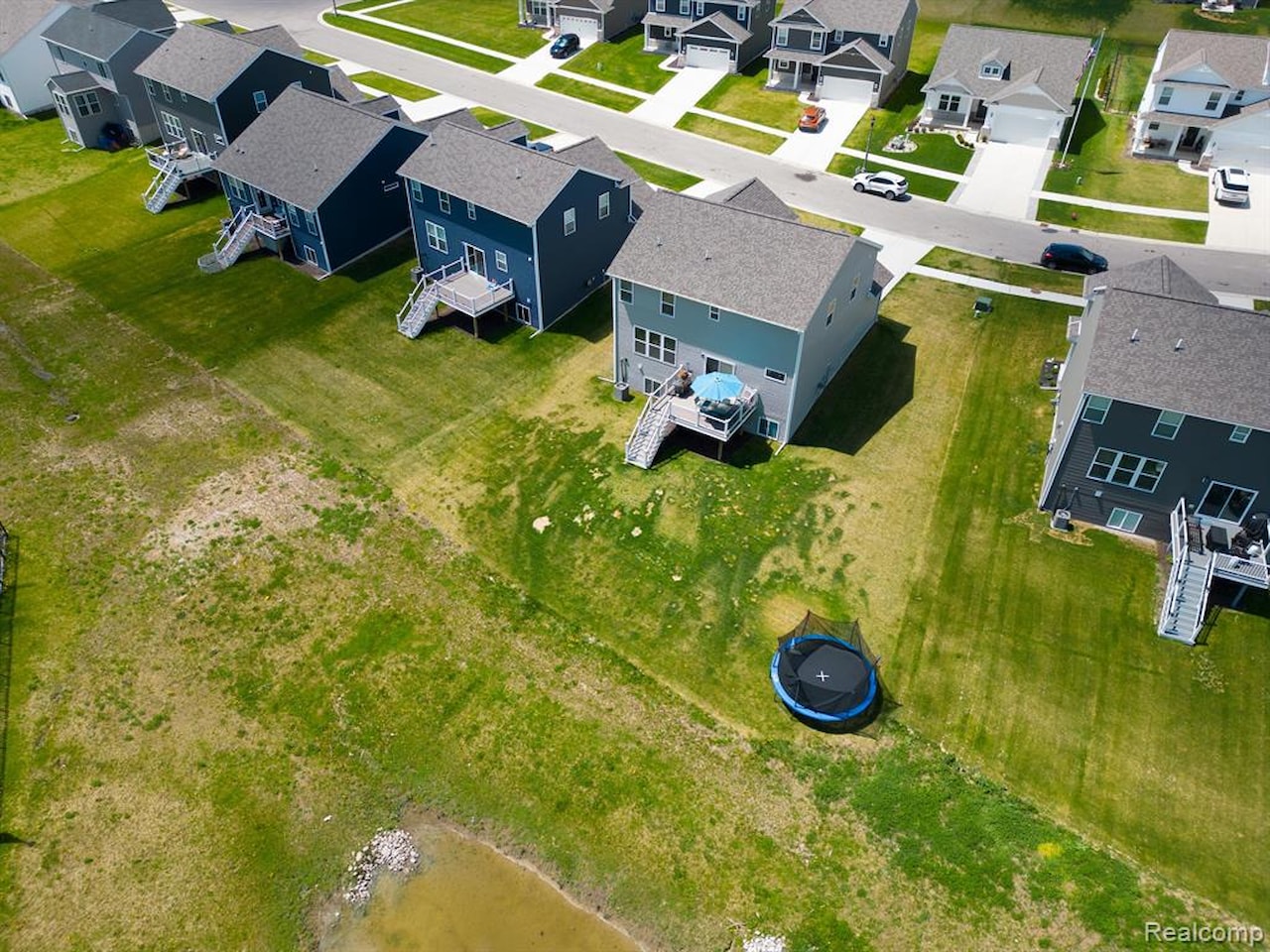 2091 Dabate Dr in Marion Twp, MI Photo 39