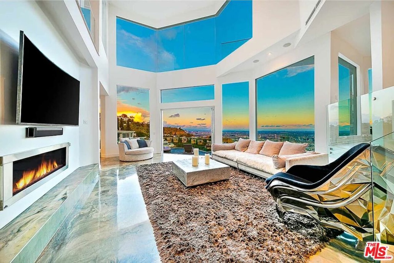 2183 Sunset Plaza Dr, Los Angeles, CA 90069 | RubyHome