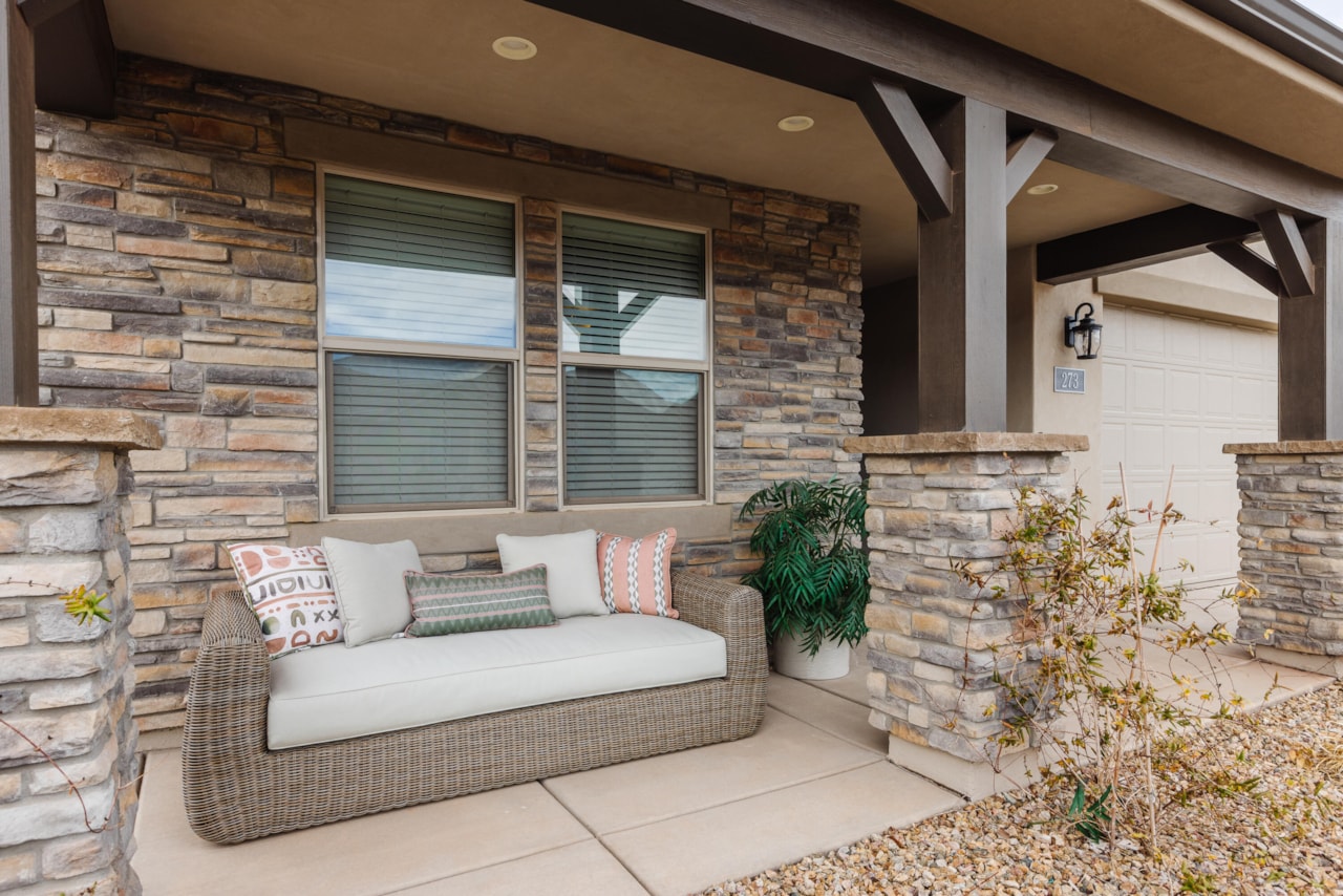 273 N Puerta DR Washington, UT 84780 home for sale, MLS#25-261390 - Erika Rogers Photo 2