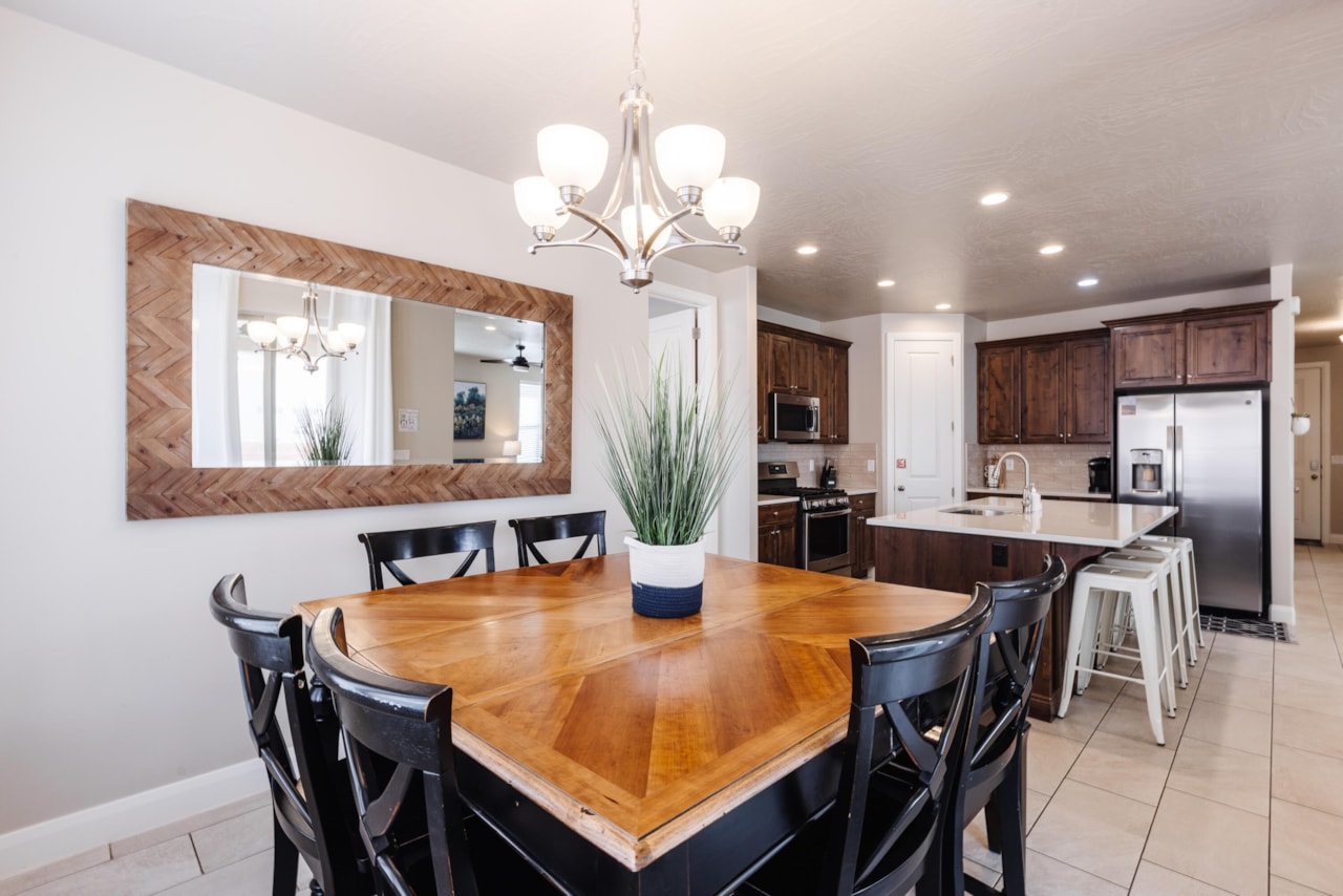 273 N Puerta DR Washington, UT 84780 home for sale, MLS#25-261390 - Erika Rogers Photo 8