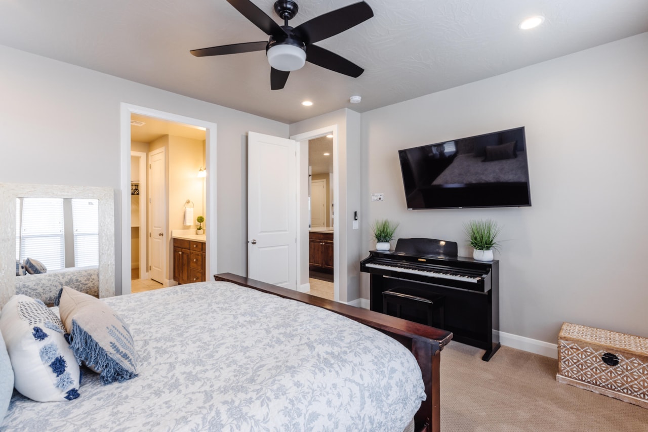 273 N Puerta DR Washington, UT 84780 home for sale, MLS#25-261390 - Erika Rogers Photo 10