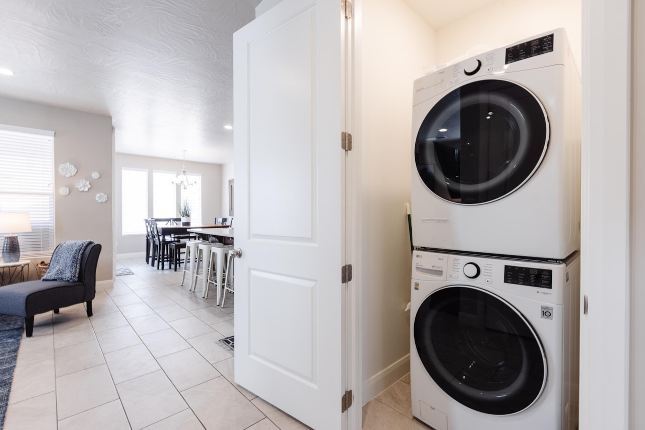 273 N Puerta DR Washington, UT 84780 home for sale, MLS#25-261390 - Erika Rogers Photo 13