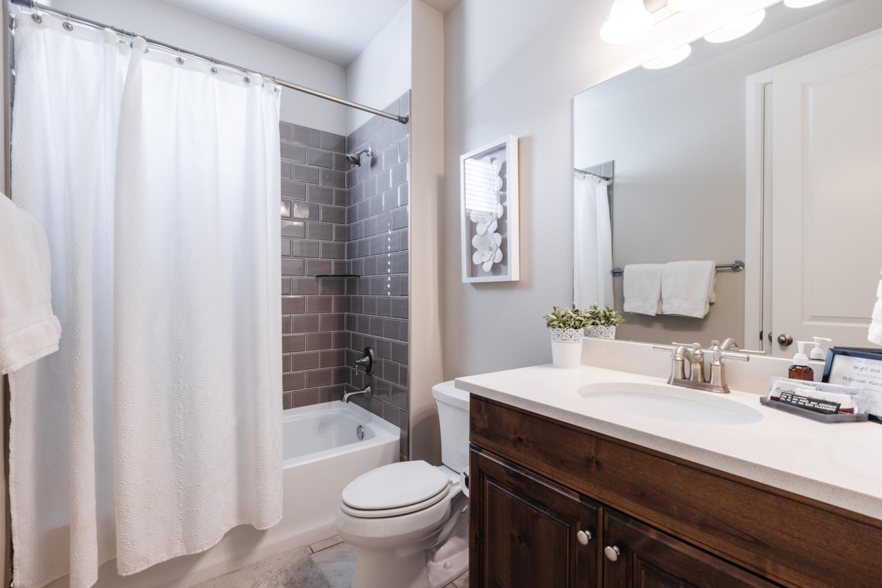 273 N Puerta DR Washington, UT 84780 home for sale, MLS#25-261390 - Erika Rogers Photo 16