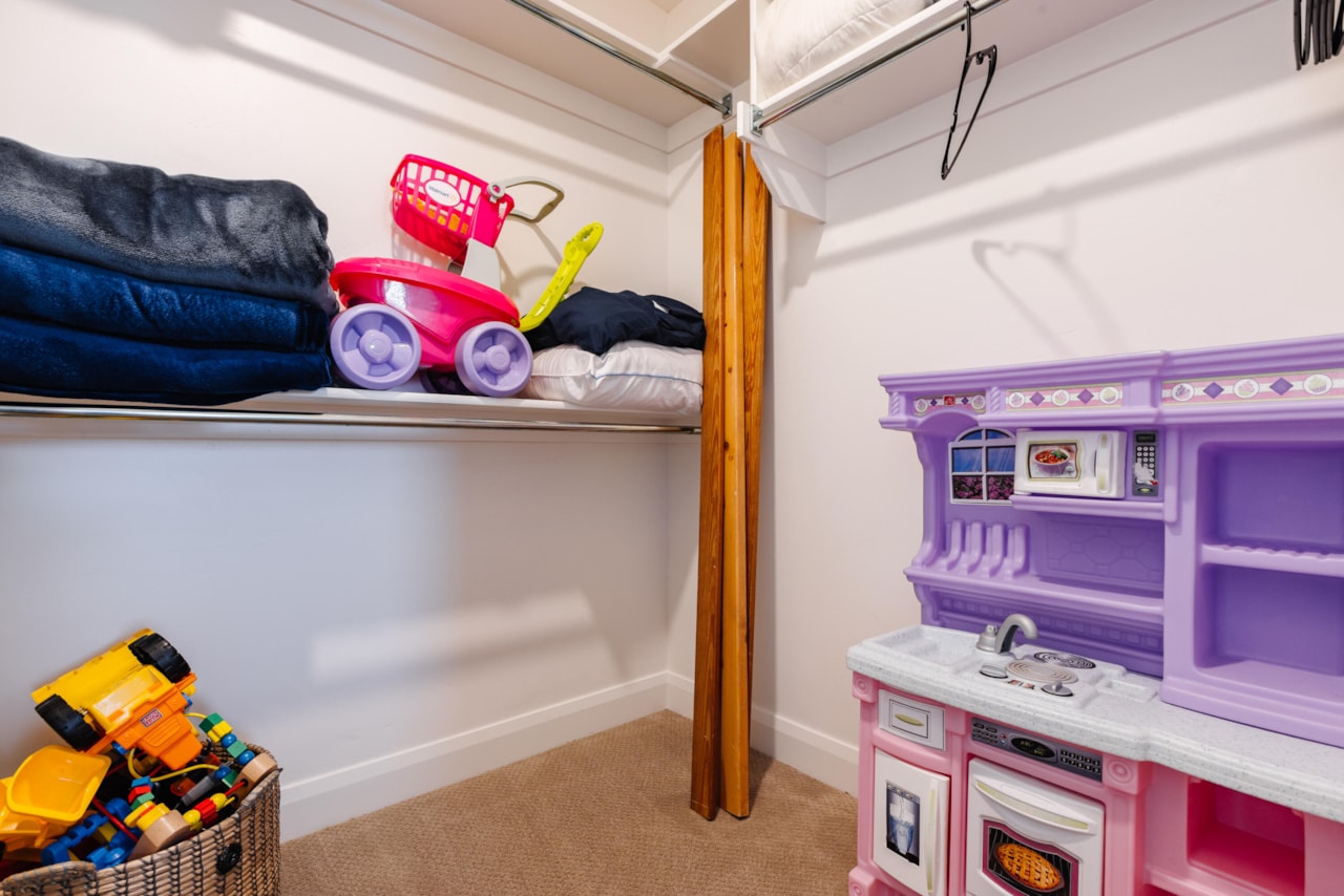 273 N Puerta DR Washington, UT 84780 home for sale, MLS#25-261390 - Erika Rogers Photo 24