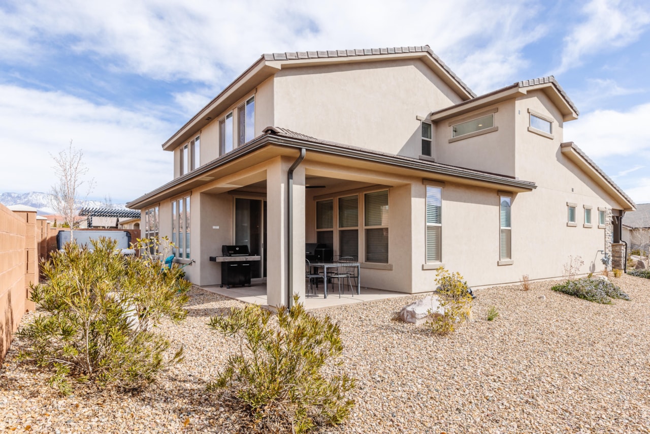 273 N Puerta DR Washington, UT 84780 home for sale, MLS#25-261390 - Erika Rogers Photo 35