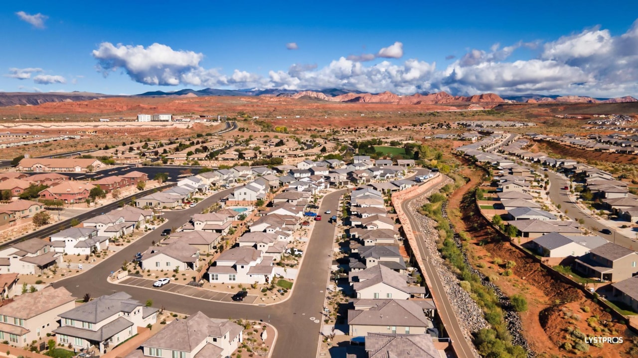 273 N Puerta DR Washington, UT 84780 home for sale, MLS#25-261390 - Erika Rogers Photo 40