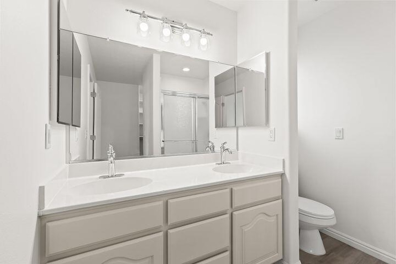 1305 E Riverside DR #1 St George, UT 84790 home for sale, MLS#25-258472 - Erika Rogers Photo 17