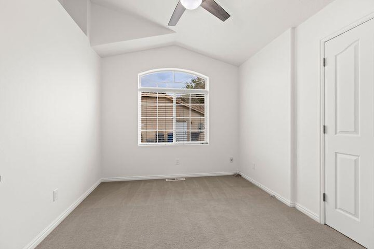 1305 E Riverside DR #1 St George, UT 84790 home for sale, MLS#25-258472 - Erika Rogers Photo 18