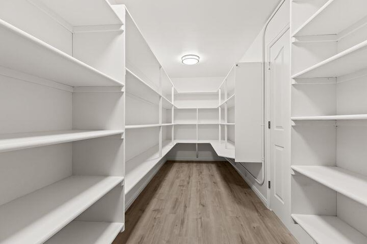 1305 E Riverside DR #1 St George, UT 84790 home for sale, MLS#25-258472 - Erika Rogers Photo 25