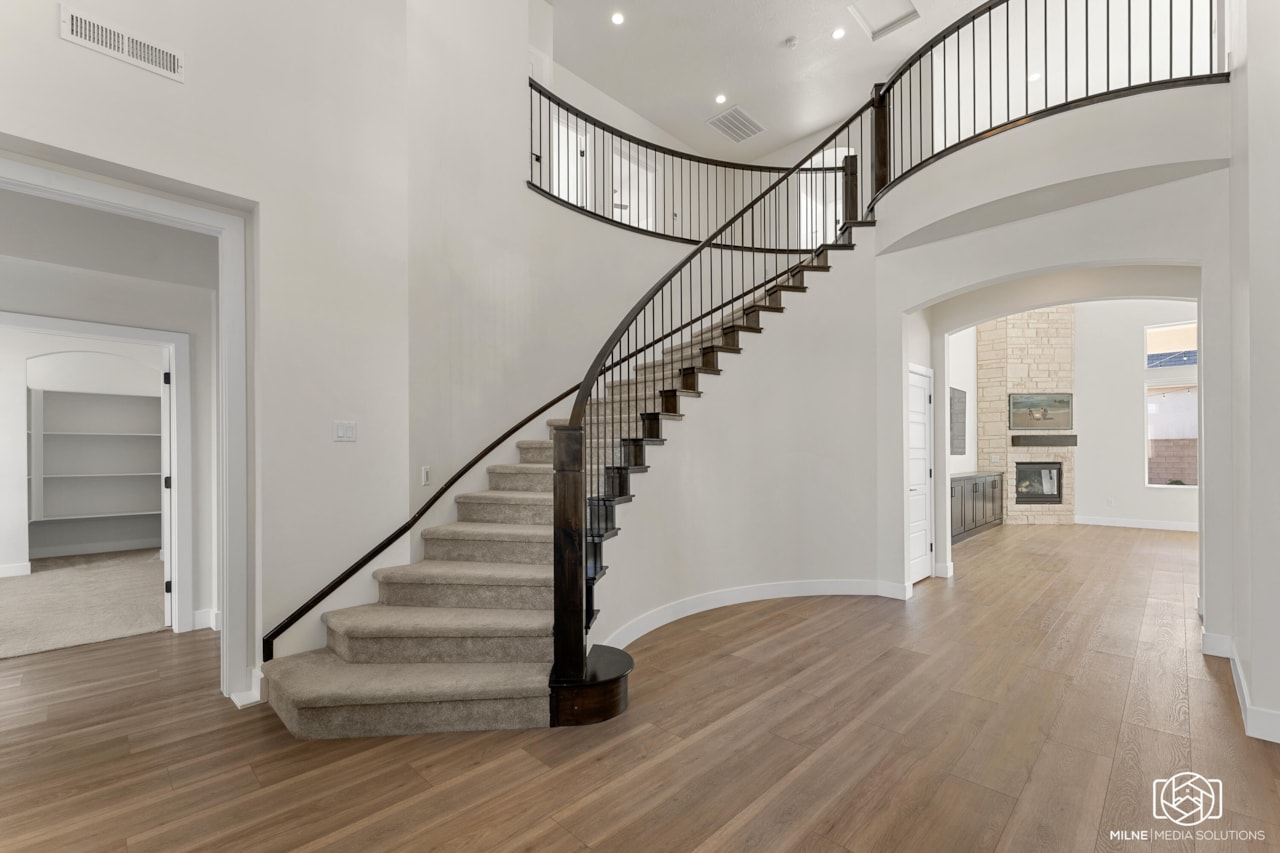 2676 E 2930  S St George, UT 84790 home for sale, MLS#24-256437 - Erika Rogers Photo 6