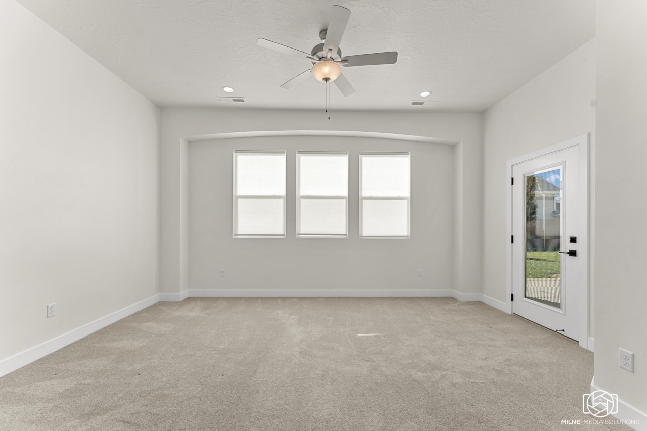 2676 E 2930  S St George, UT 84790 home for sale, MLS#24-256437 - Erika Rogers Photo 21