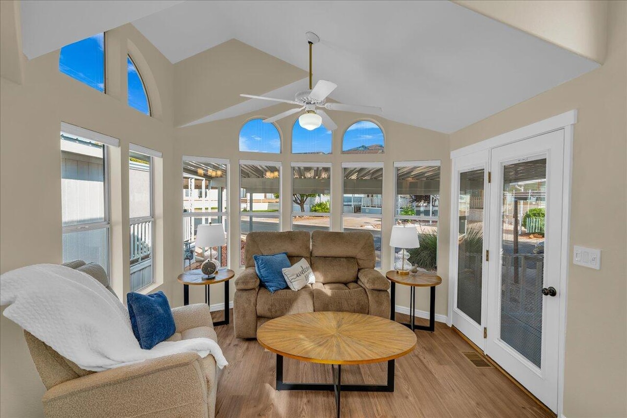 1160 E Telegraph ST #233 Washington, UT 84780 home for sale, MLS#25-261619 - Erika Rogers Photo 5