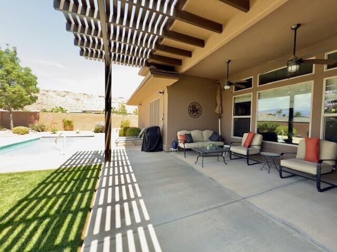 1523 E Talus Way St George, UT 84790 home for sale, MLS#25-261763 - Erika Rogers Photo 5