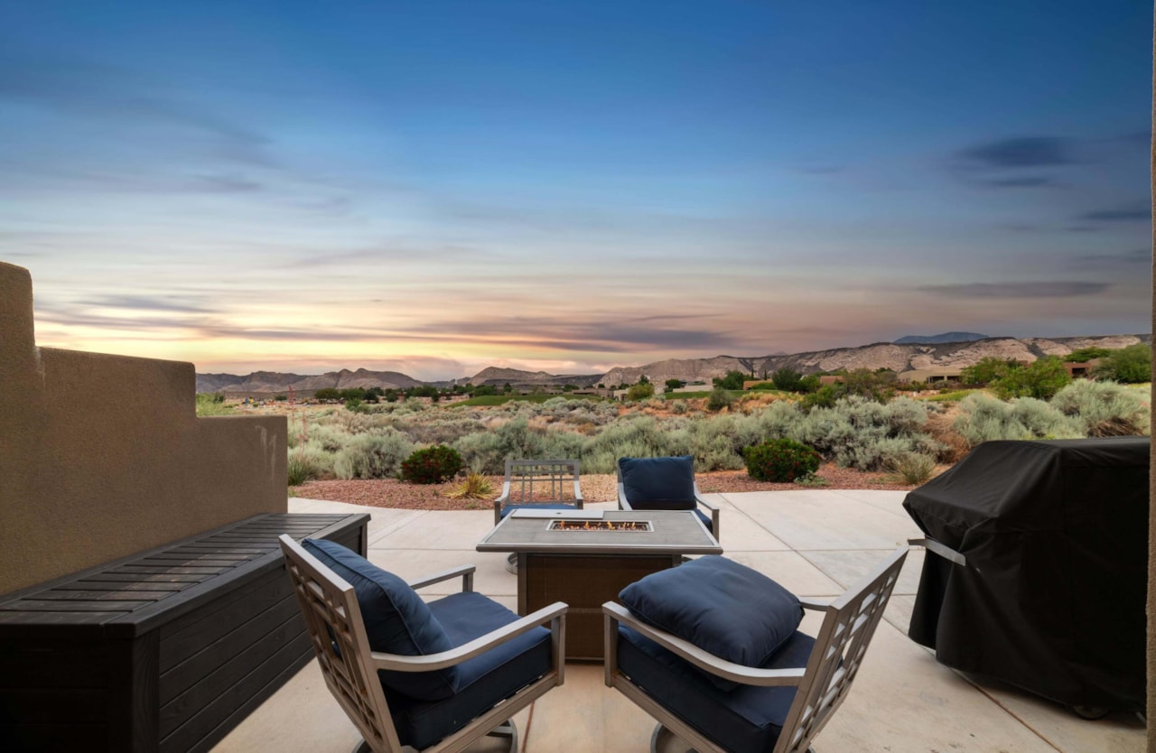 5048 N Escapes DR St George, UT 84770 home for sale, MLS#25-261873 - Erika Rogers Photo 36