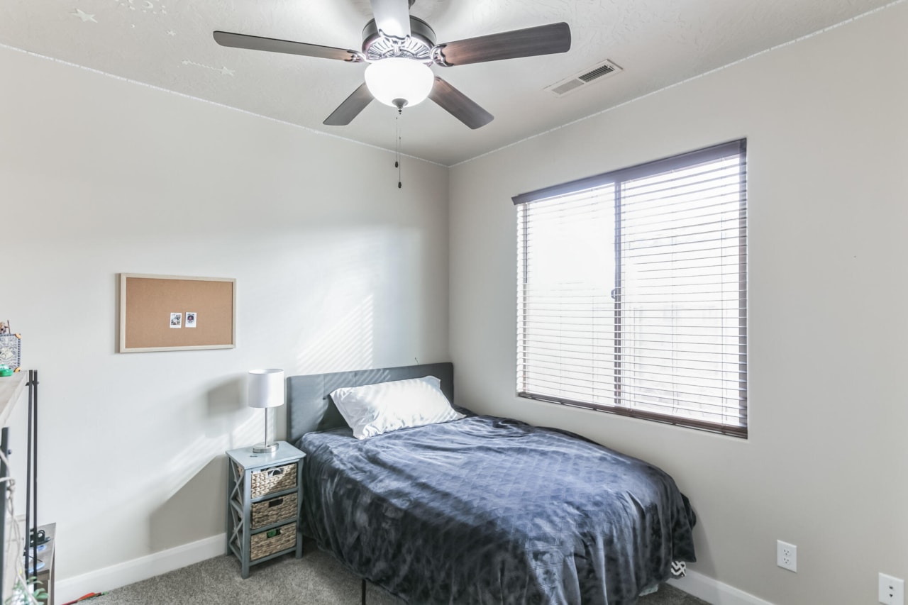 533 N Creek Ridge CIR Washington, UT 84780 home for sale, MLS#25-261722 - Erika Rogers Photo 11