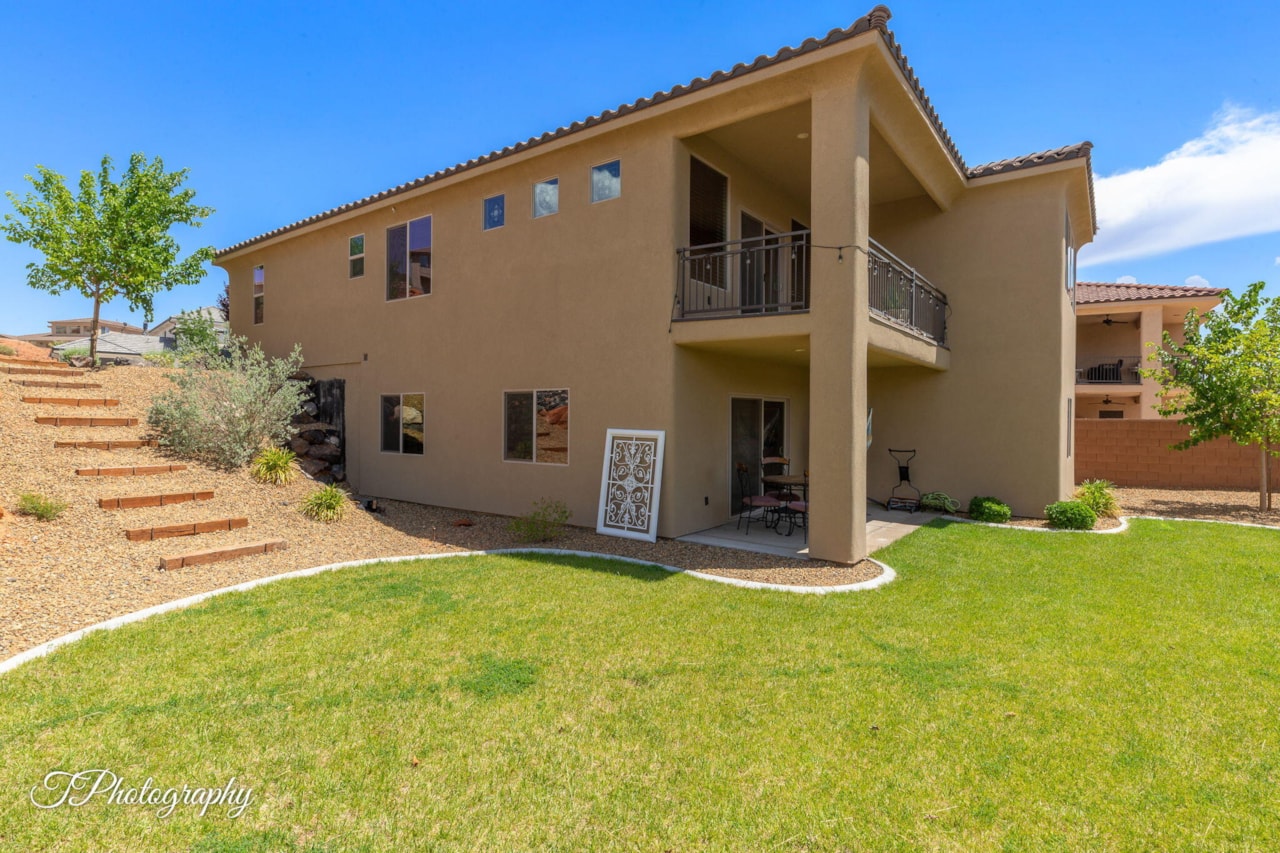 533 N Creek Ridge CIR Washington, UT 84780 home for sale, MLS#25-261722 - Erika Rogers Photo 22